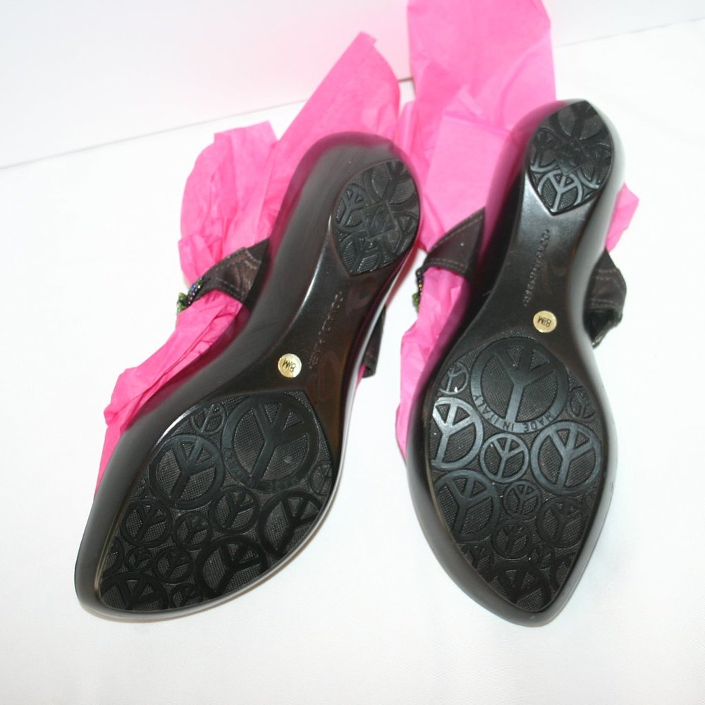 Donald Pliner Wedge Heel Sandal 'Cece" Size 8.5 J-894. New Condition. No box. - Picture 6 of 10